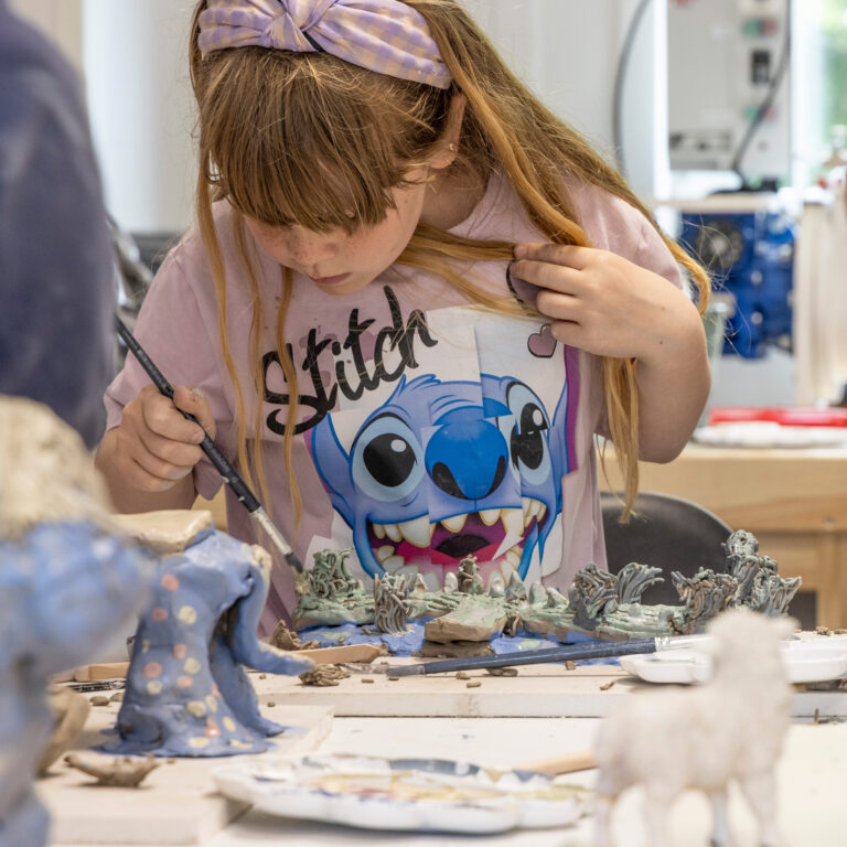 30.06 & 01.07 & 02.07 |  Workshop for børn og voksne: Porcelænslygter inspireret af naturen